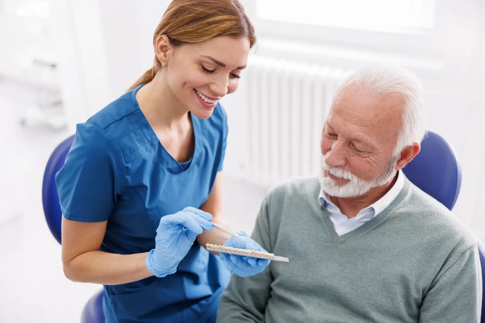 Finding a Denturist Near You in Canada: What to Look For