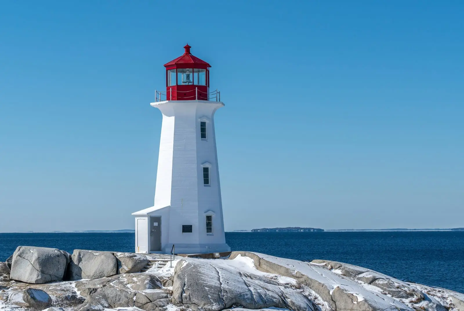 Dental implants in Halifax, NS: step-by-step guide