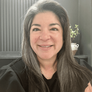 Hayley Carr Professional Denturist - Collingwood Ontario