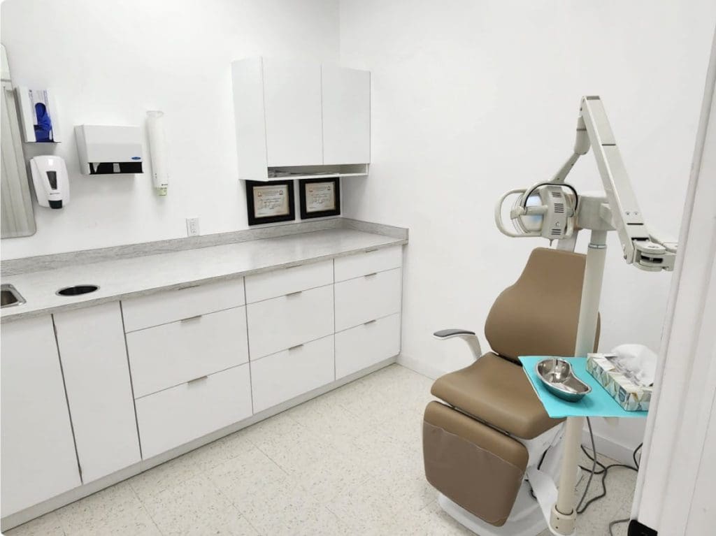 Fit Right Denture Clinic Fredricton, NB